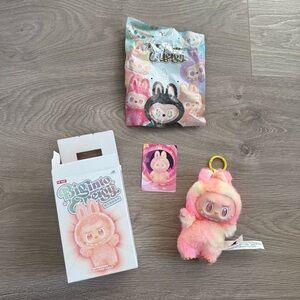 🆕 Authentic Pop Mart Labubu THE MONSTERS Big Into Energy v3 - Loyalty